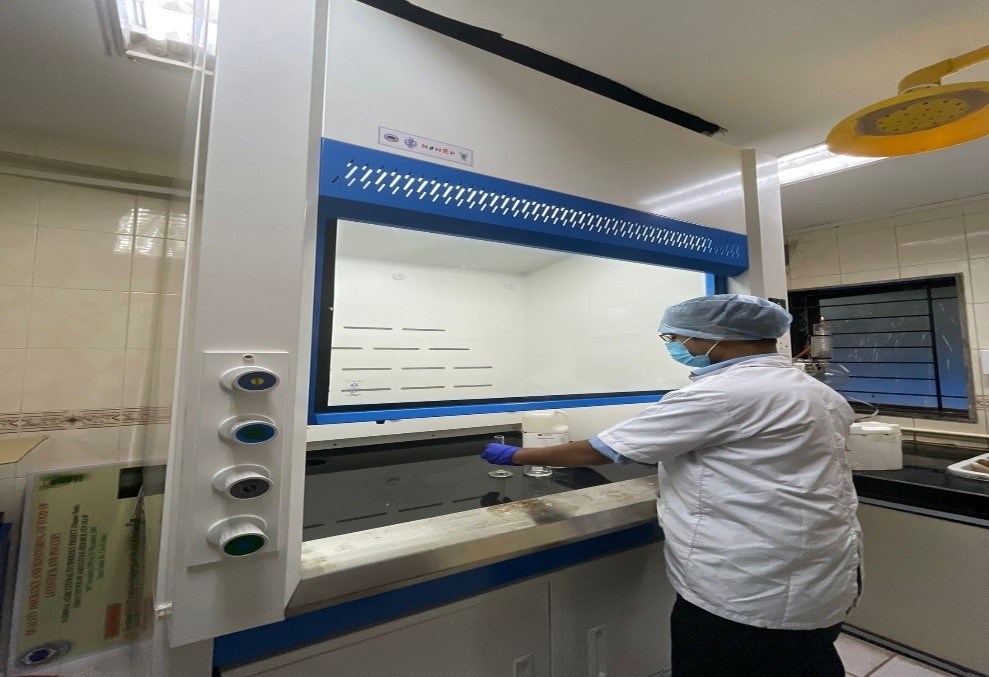 Fume Hood